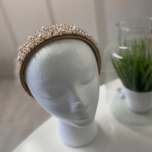💛🤍Gold and white hairband